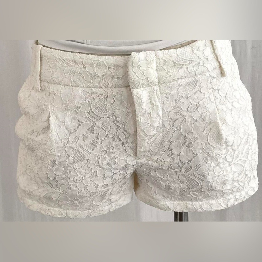 Sans Souci Ivory Floral Lace Shorts Cream Dressy Bridal XL ICP-101